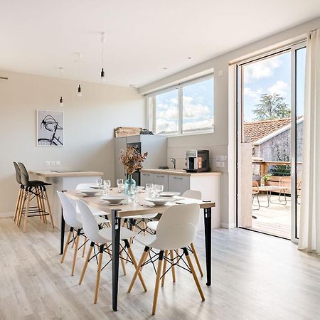 Ecureuil - Charme Et Standing A Saint Galmier Apartment ภายนอก รูปภาพ